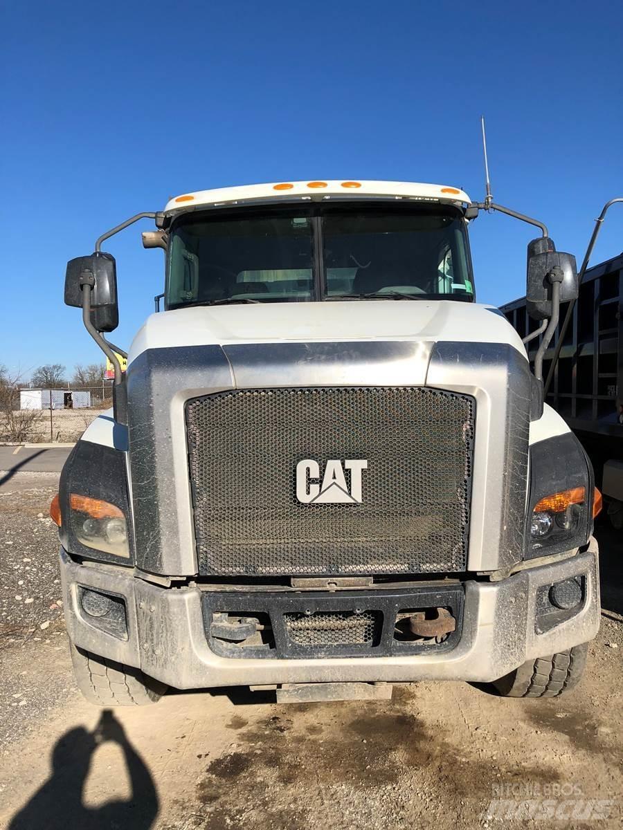 CAT CT660 Dump Trucks