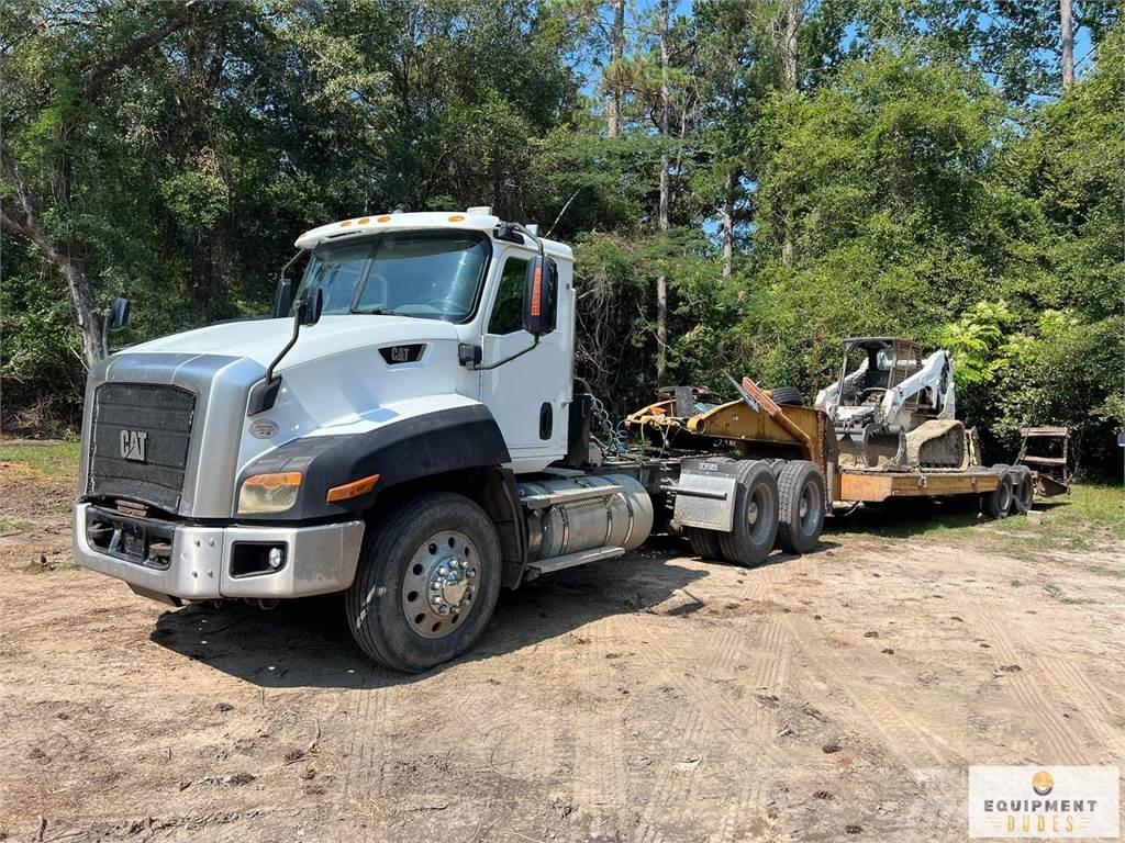 CAT CT660S Conventional Trucks / Tractor Trucks