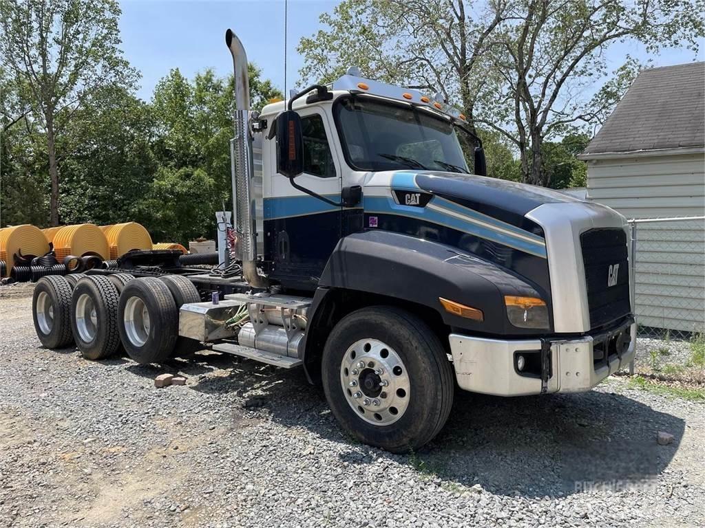 CAT CT660S Conventional Trucks / Tractor Trucks