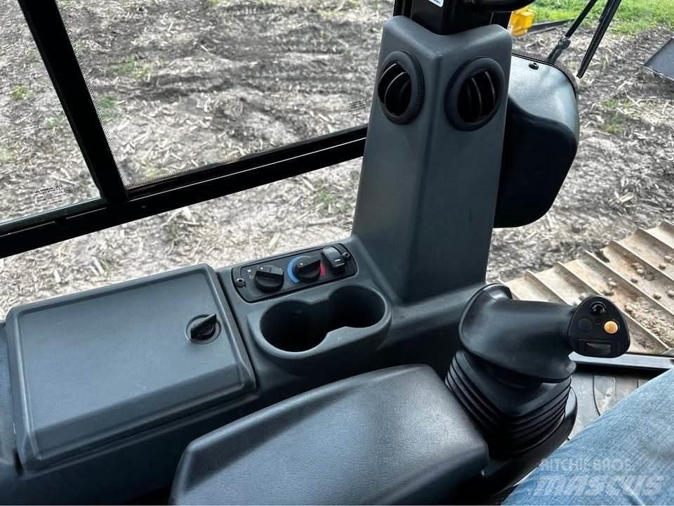 CAT D3 Crawler dozers