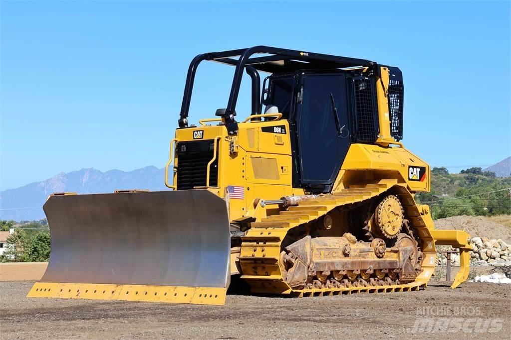 CAT D6N XL Crawler dozers