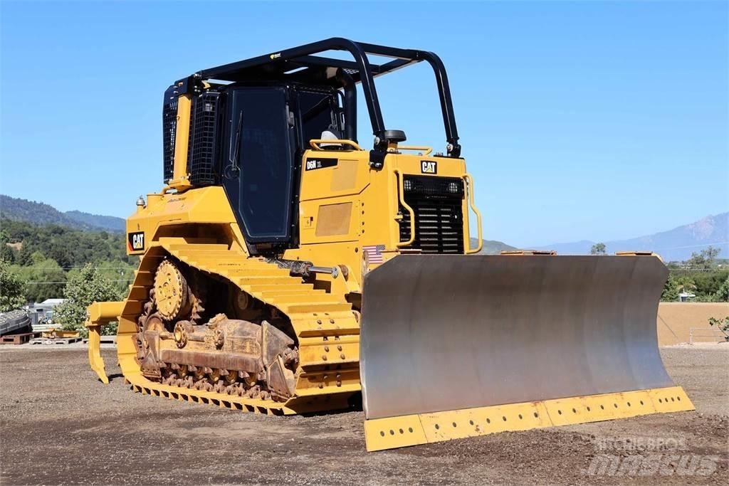 CAT D6N XL Crawler dozers
