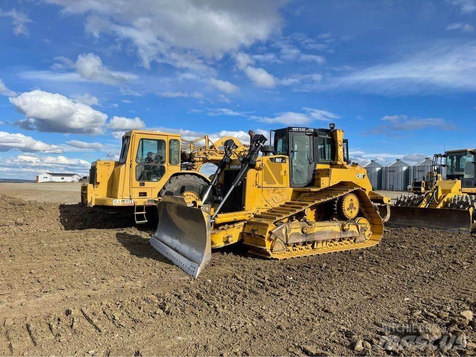CAT D6T Crawler dozers