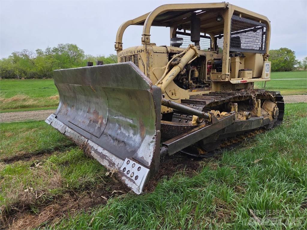 CAT D7E Crawler dozers