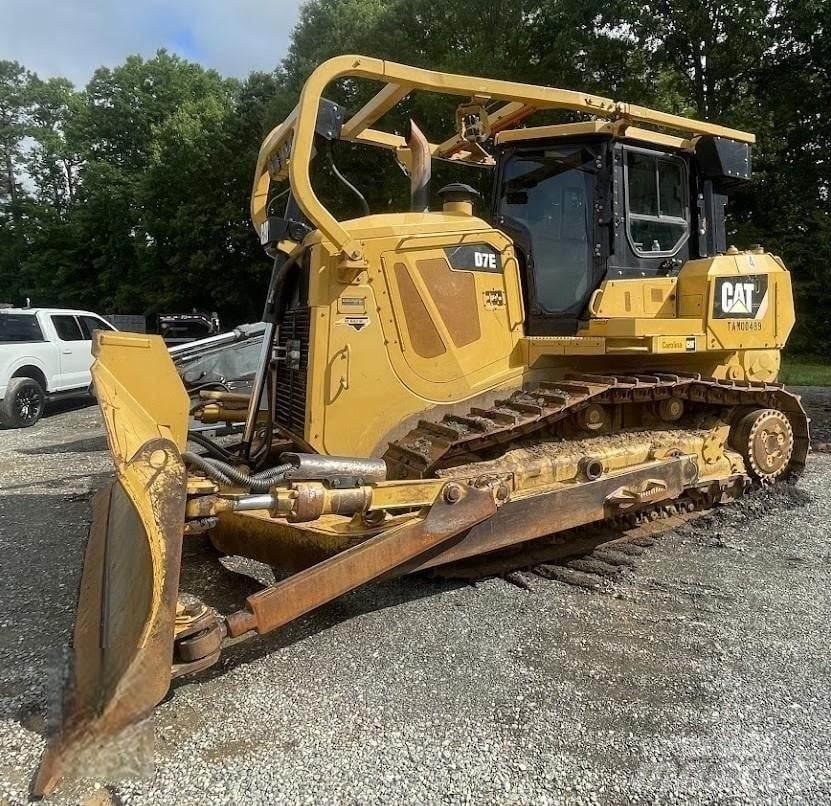 CAT D7E Crawler dozers