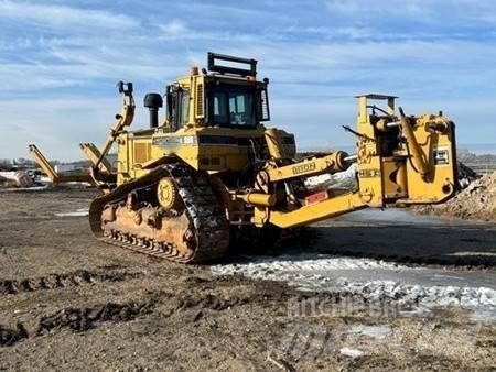 CAT D8R Crawler dozers