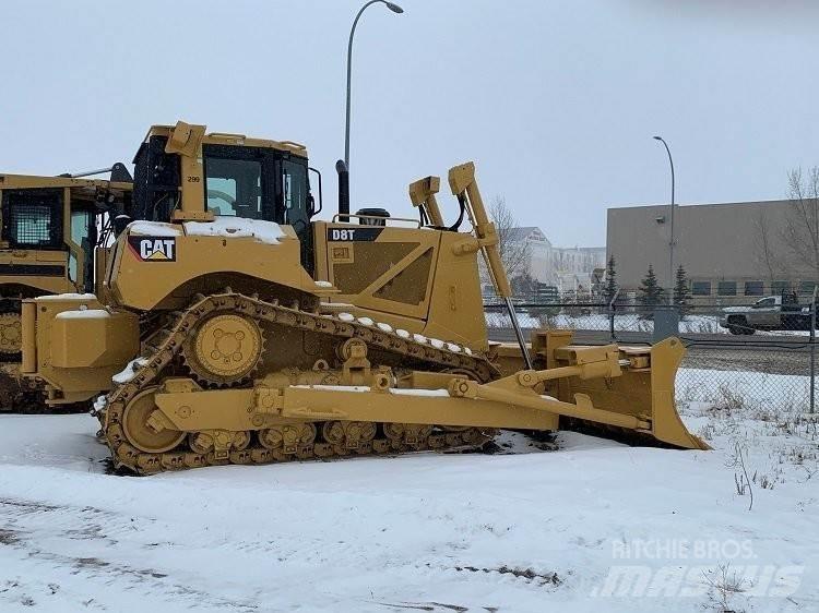 CAT D8T Crawler dozers