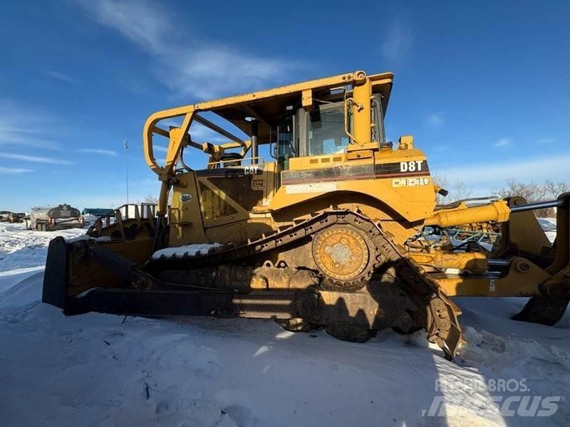 CAT D8T Crawler dozers