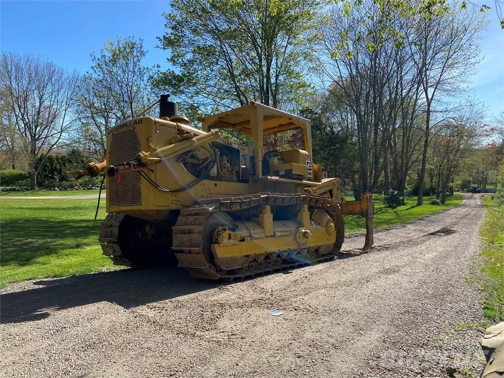 CAT D9G Crawler dozers