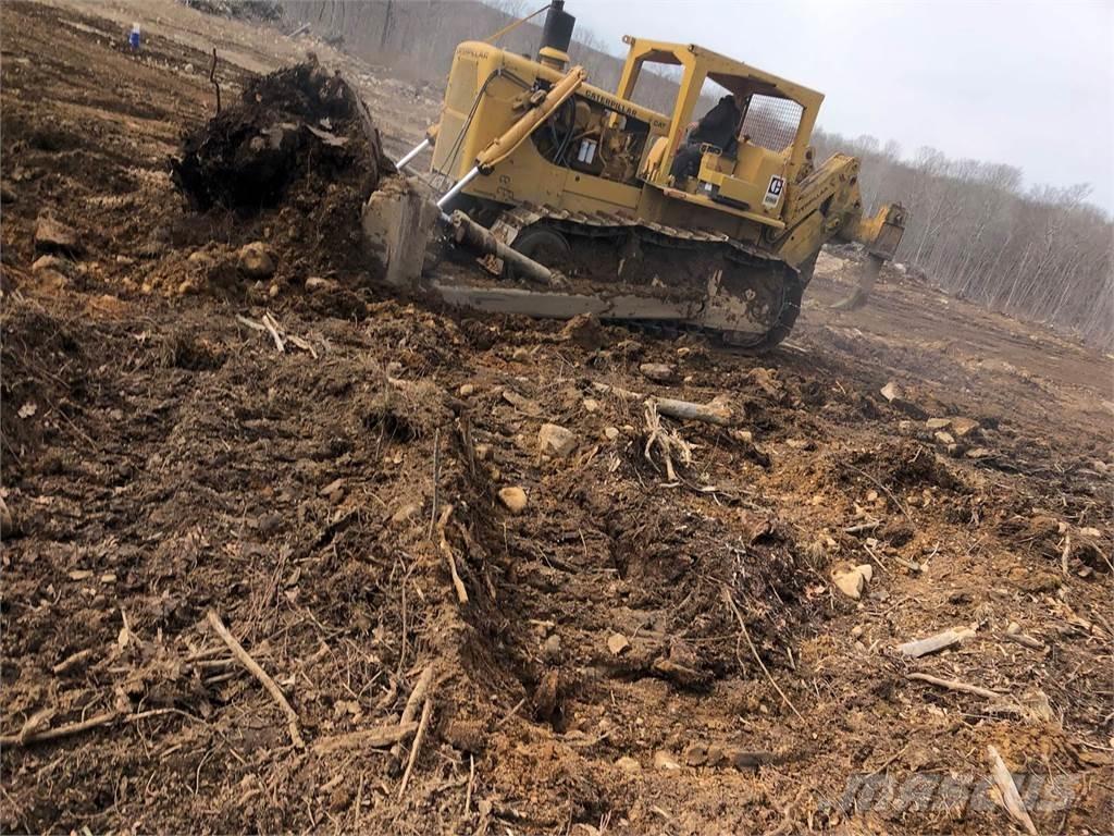 CAT D9G Crawler dozers