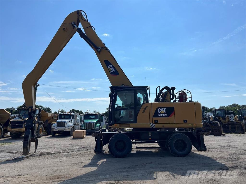 CAT MH3026 Demolition