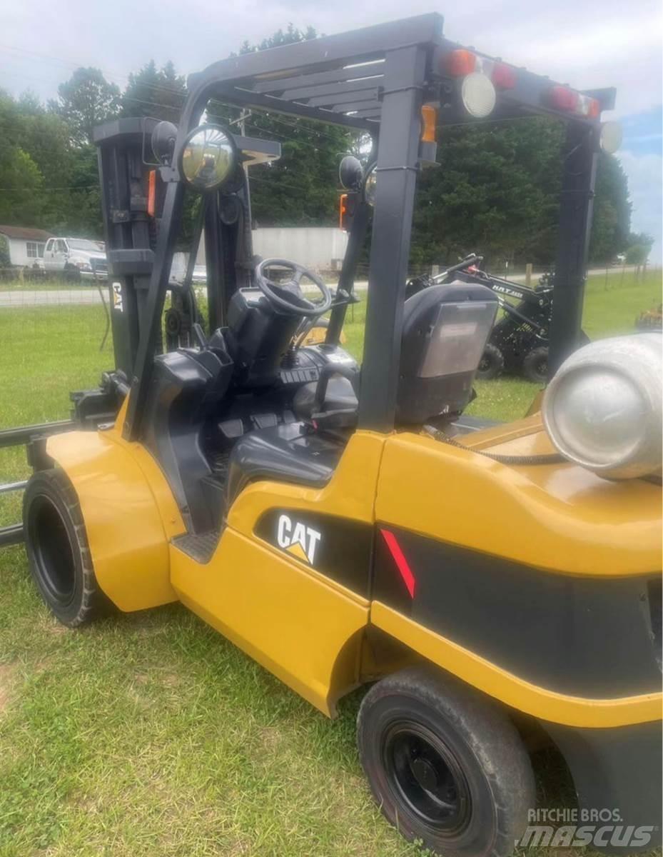 CAT P7000 Misc Forklifts