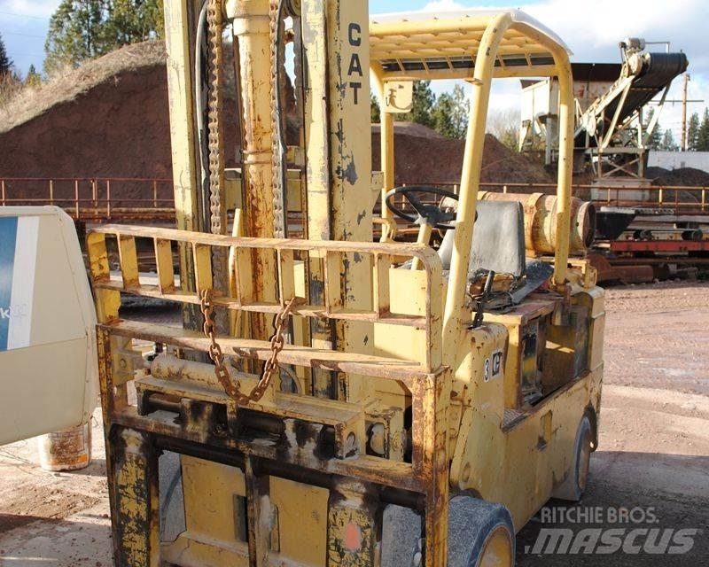 CAT T100C Misc Forklifts