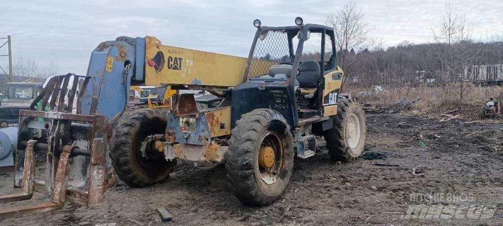 CAT TH560B Telescopic Handlers