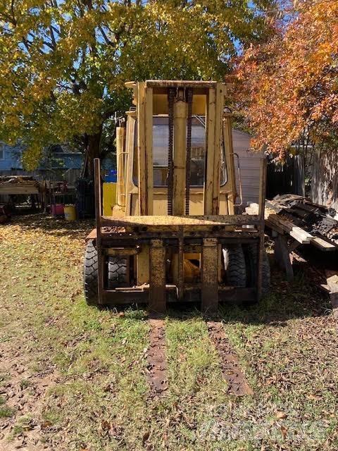 CAT V120 Misc Forklifts