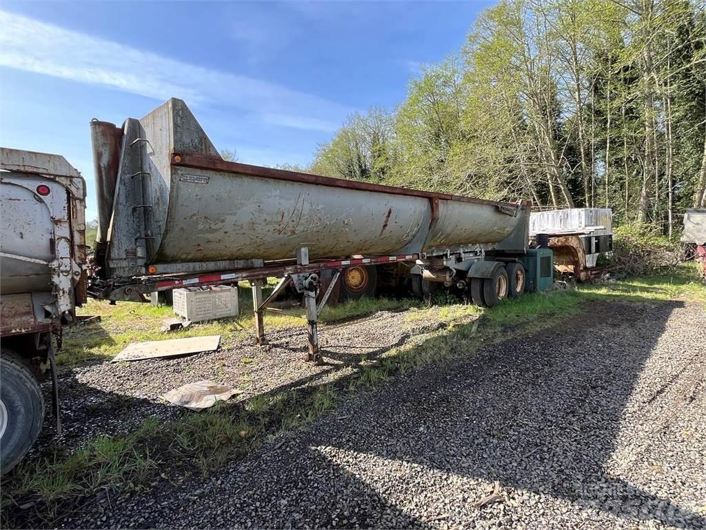 Clement  Dump Trailers