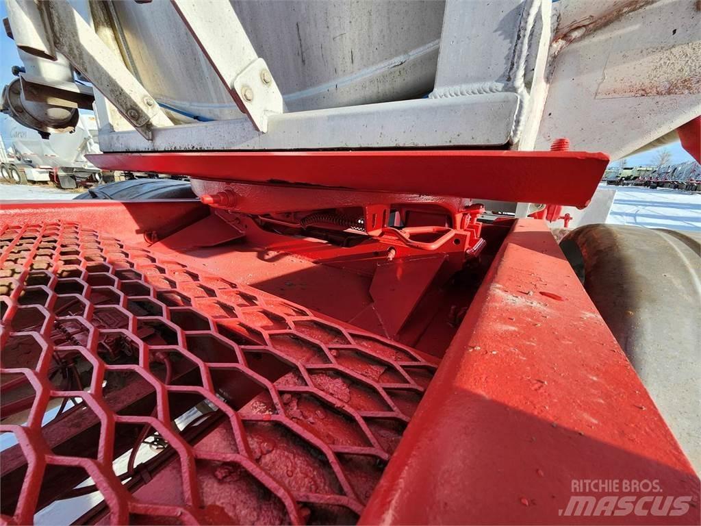 Columbia  Tank Trailers