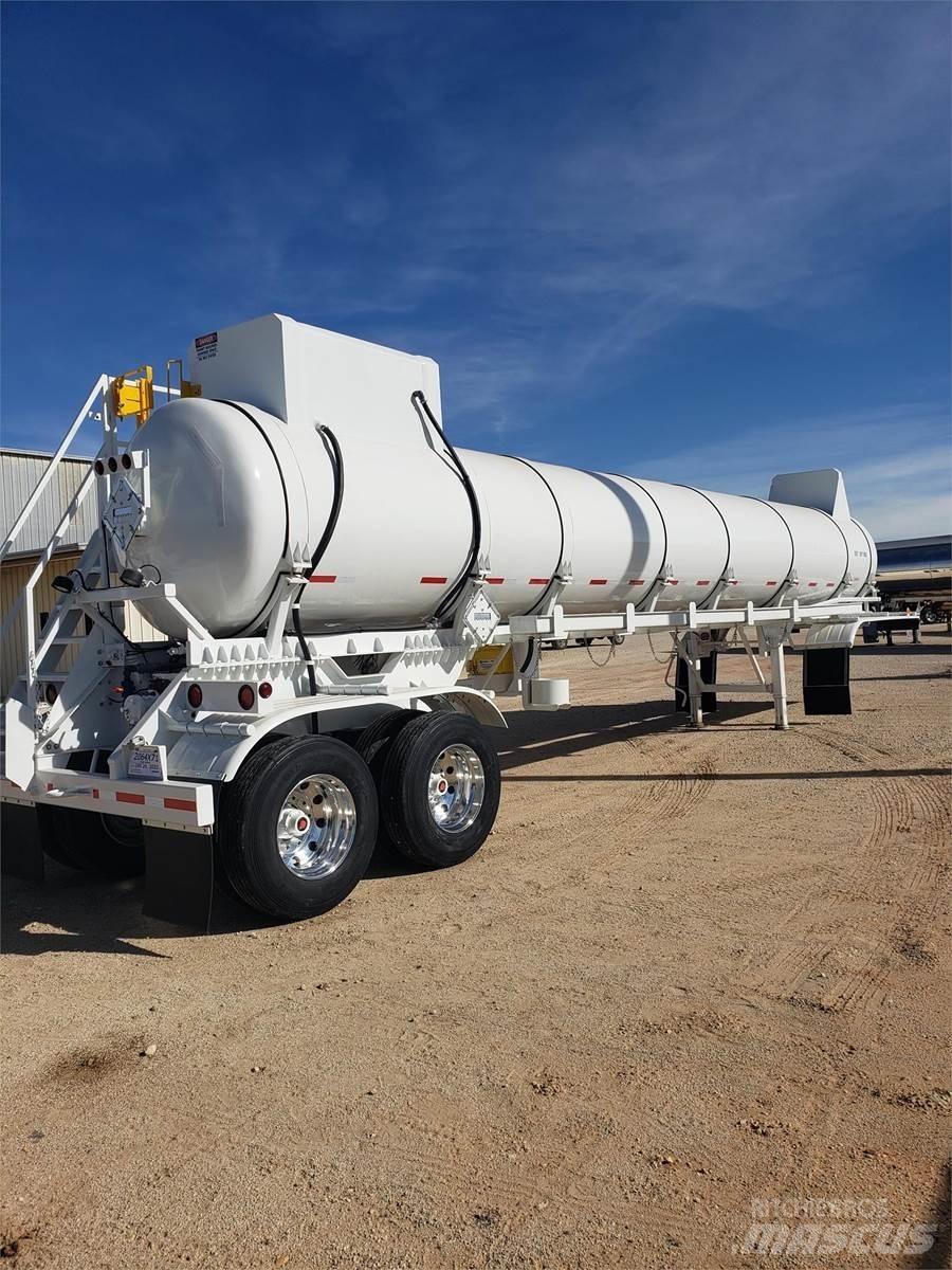  Comptank Tank Trailers