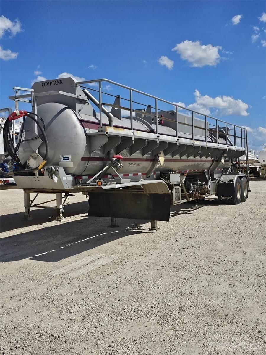  Comptank Tank Trailers