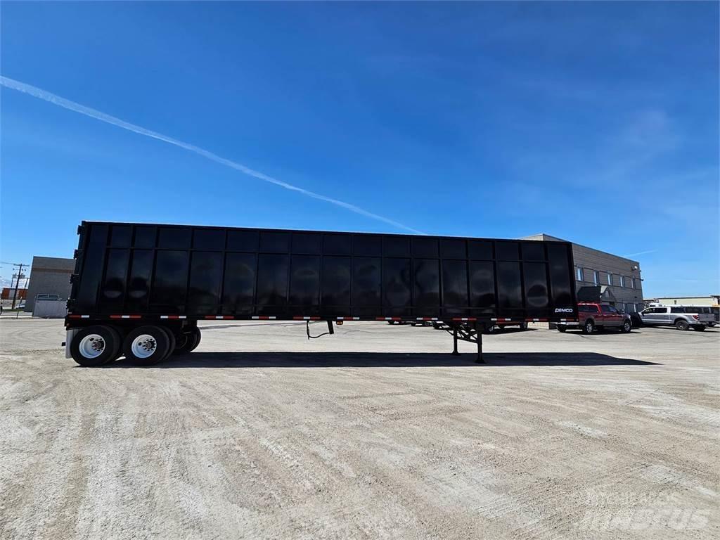 Demco MM20 Flatbed Trailers