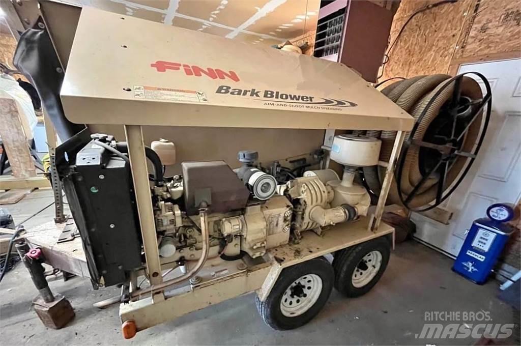 Finn BB302 Work Trucks / Municipal