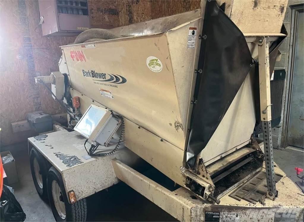 Finn BB302 Work Trucks / Municipal
