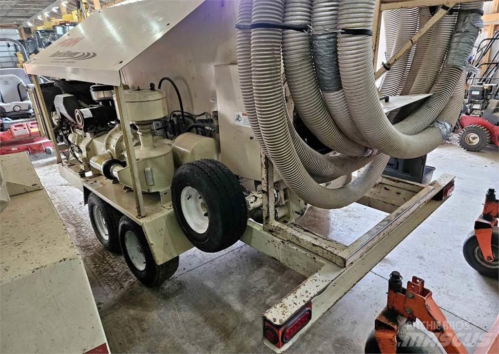 Finn BB302 Work Trucks / Municipal