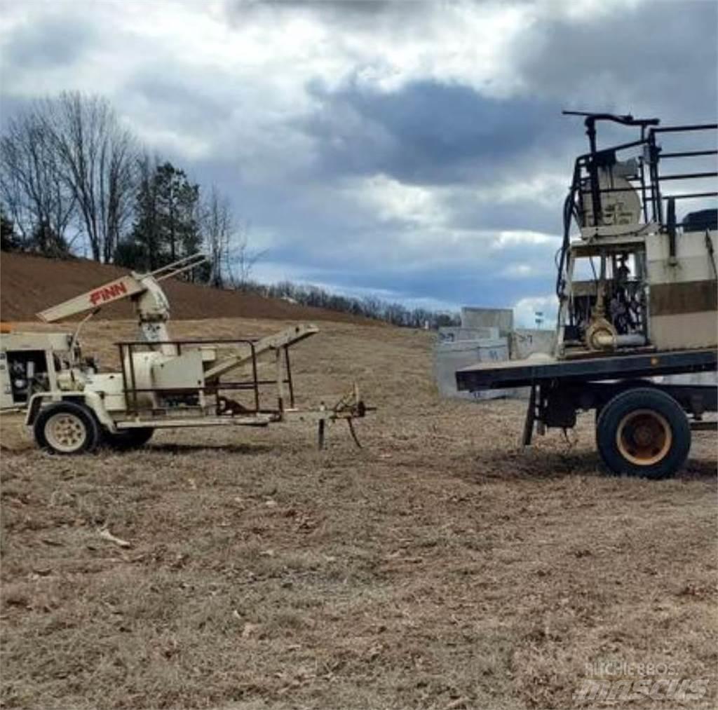 Finn T120 Receiving hoppers, blowers and elevators