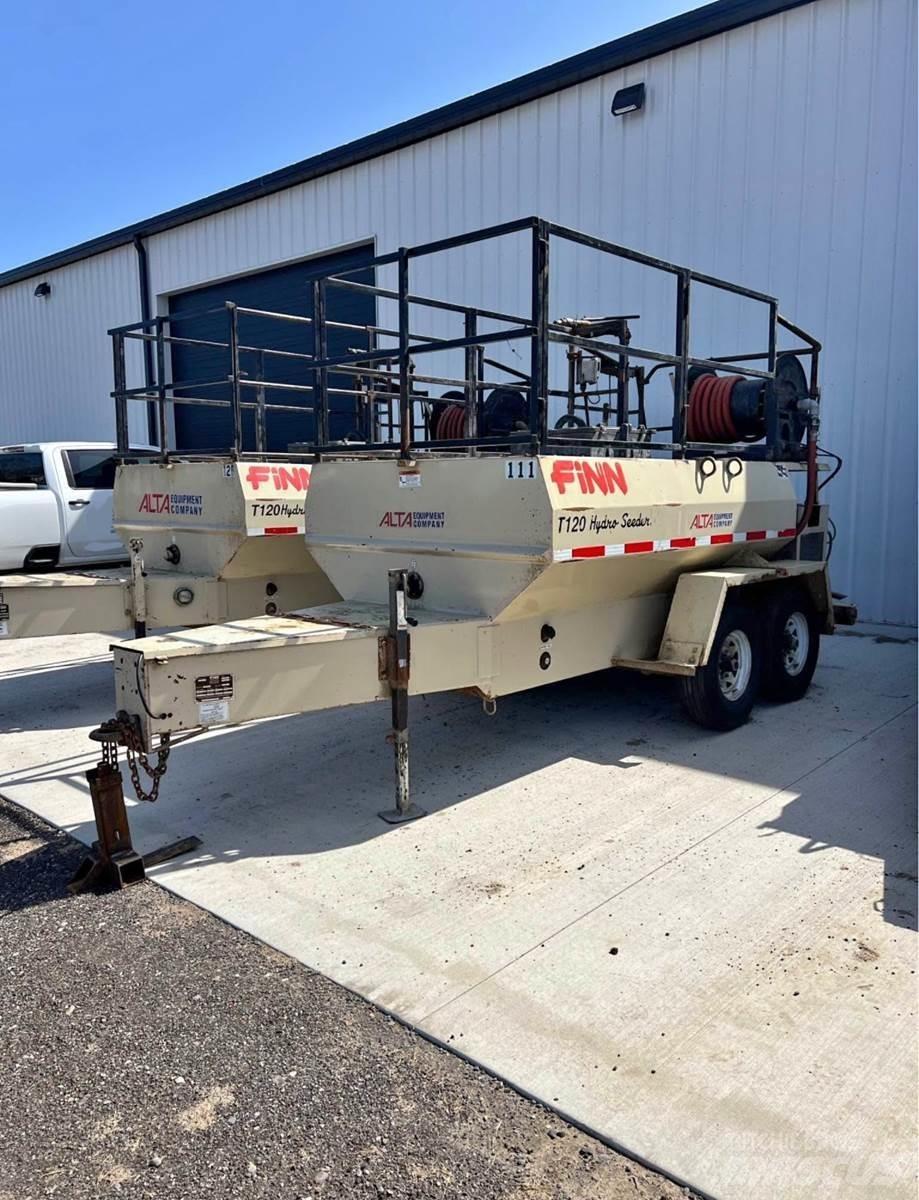 Finn T120 Receiving hoppers, blowers and elevators
