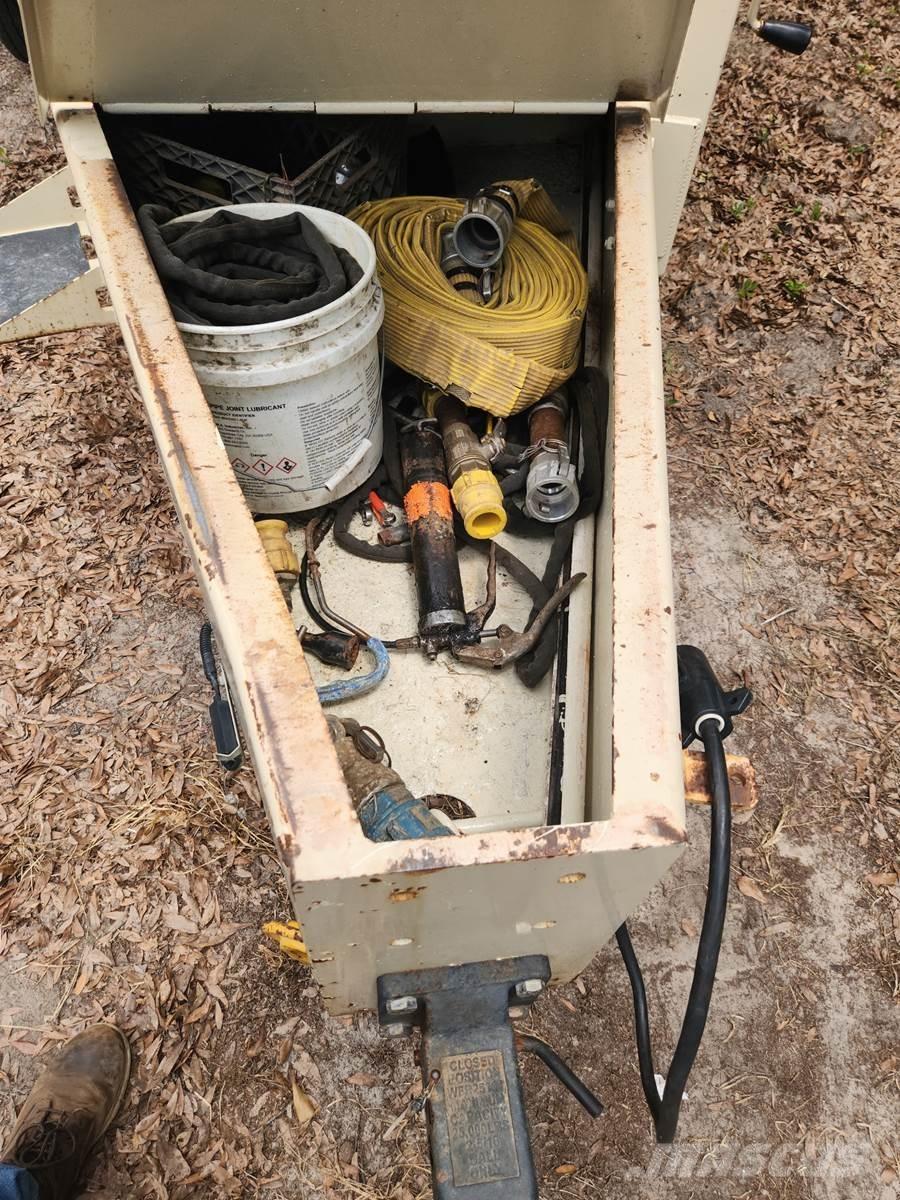 Finn T120 Receiving hoppers, blowers and elevators