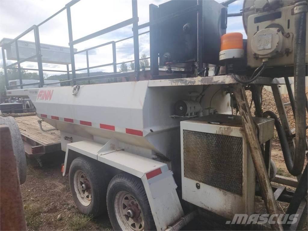 Finn T120 Receiving hoppers, blowers and elevators