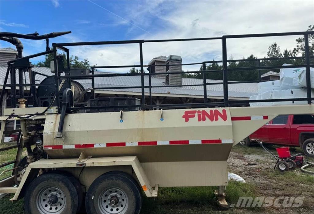 Finn T120 Receiving hoppers, blowers and elevators