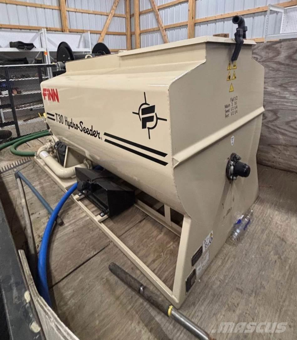 Finn T30 Receiving hoppers, blowers and elevators