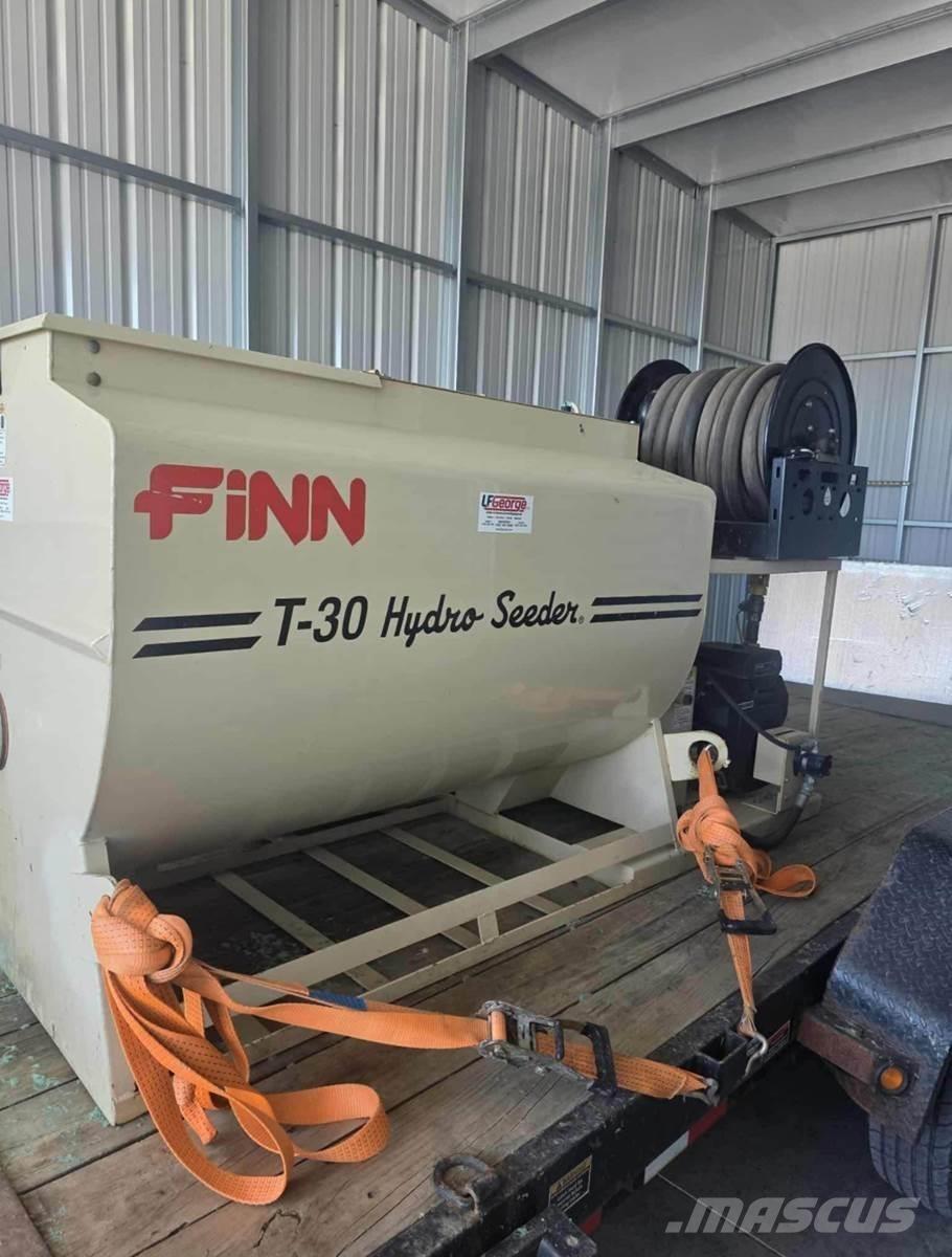 Finn T30 Receiving hoppers, blowers and elevators