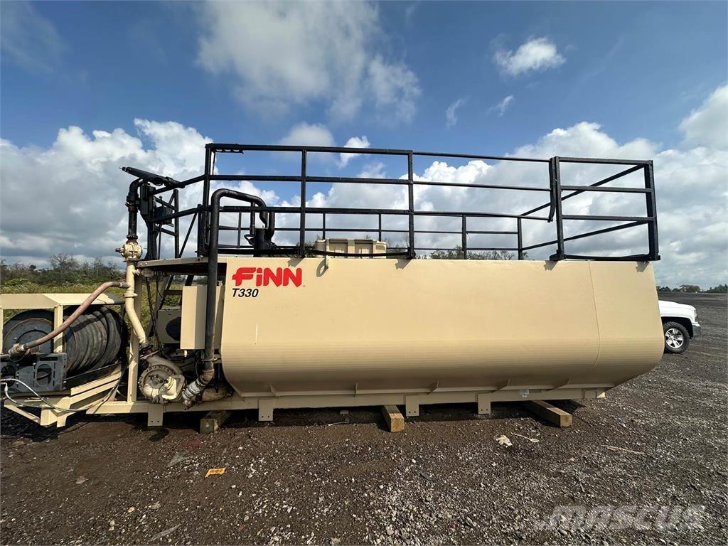 Finn T330 Receiving hoppers, blowers and elevators