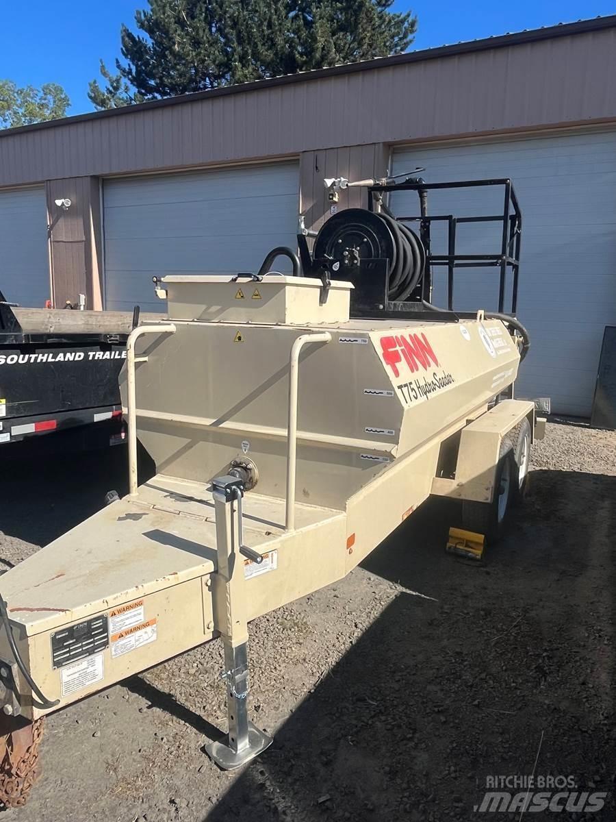 Finn T75T Receiving hoppers, blowers and elevators