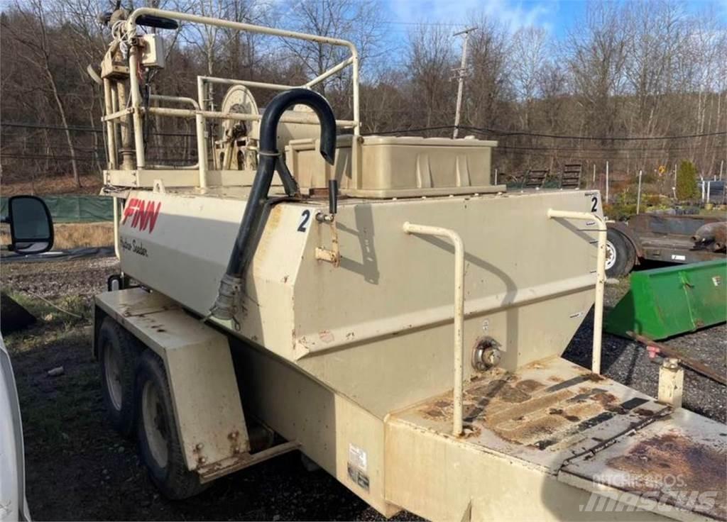 Finn T90 Receiving hoppers, blowers and elevators