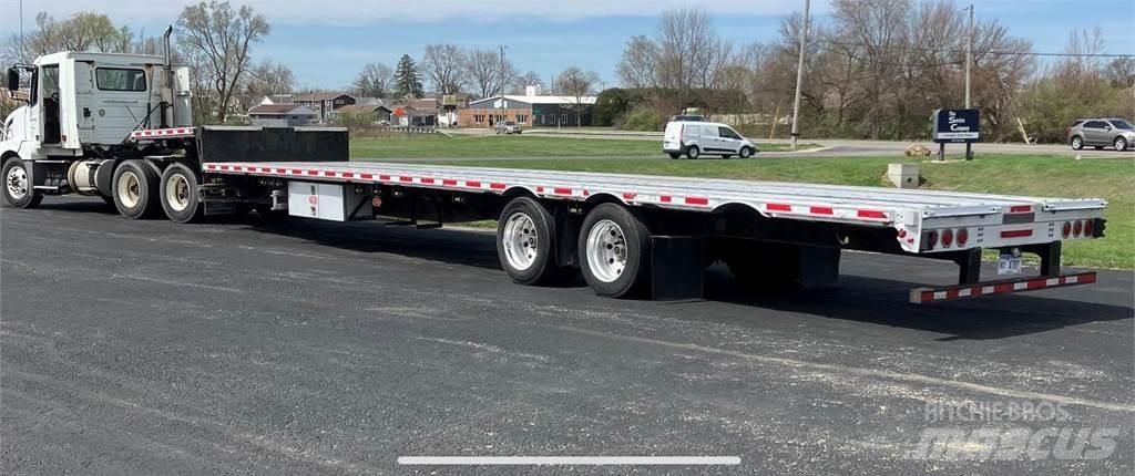 Fontaine  Flatbed Trailers