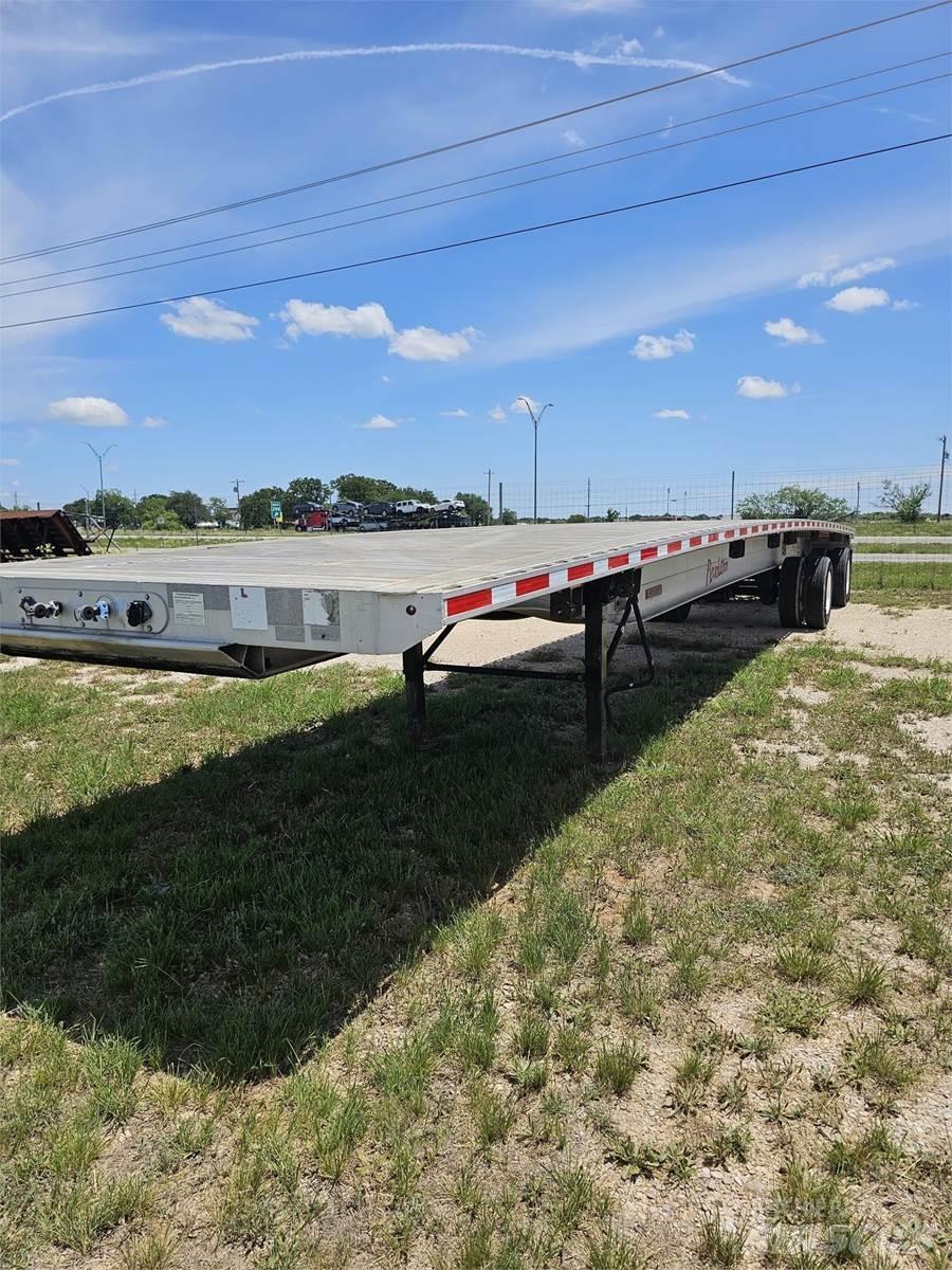 Fontaine  Flatbed Trailers