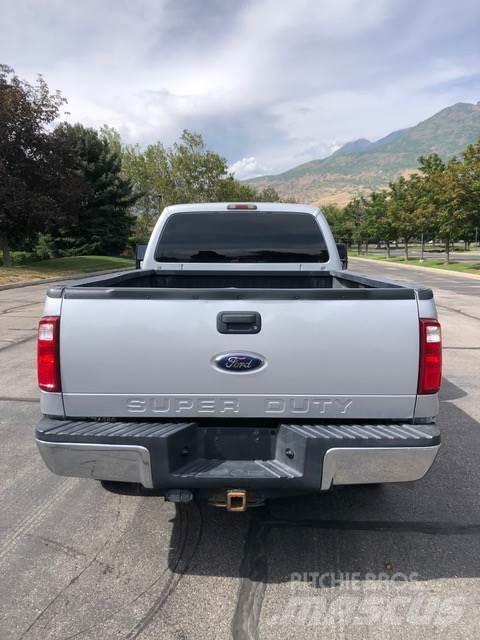 Ford F-250 Pickup Trucks