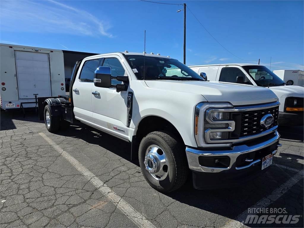 Ford F-350 Pickup Trucks