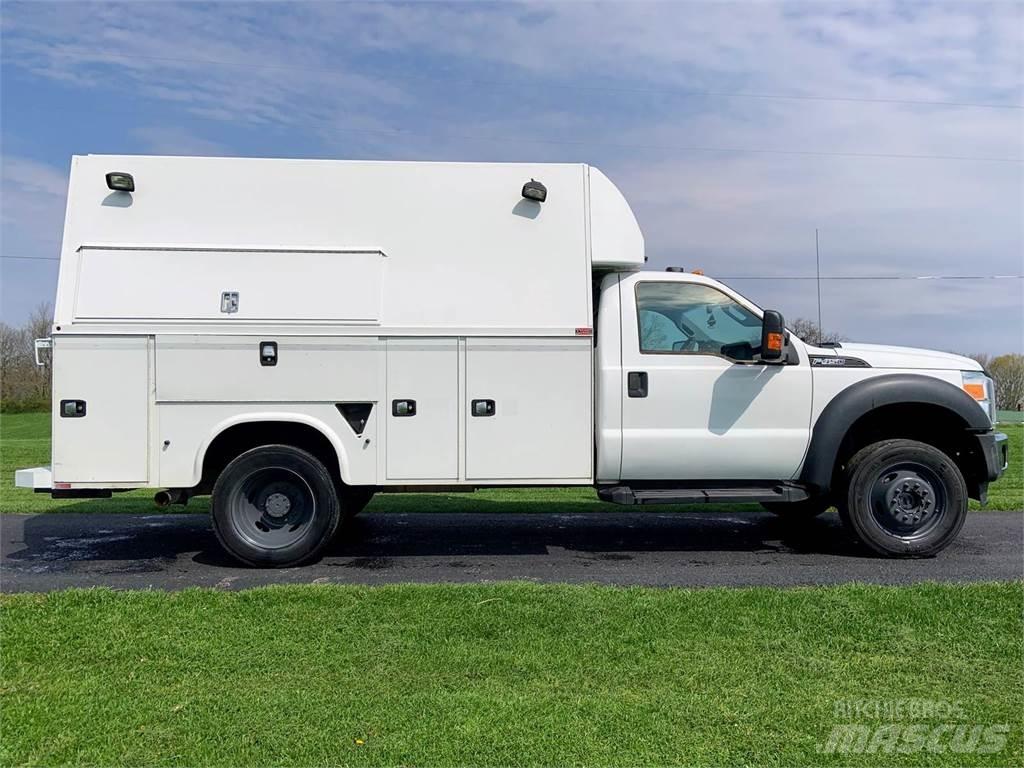 Ford F-450 Work Trucks / Municipal