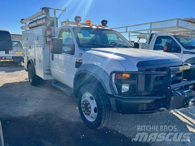 Ford F-550 Work Trucks / Municipal