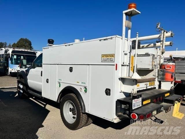 Ford F-550 Work Trucks / Municipal