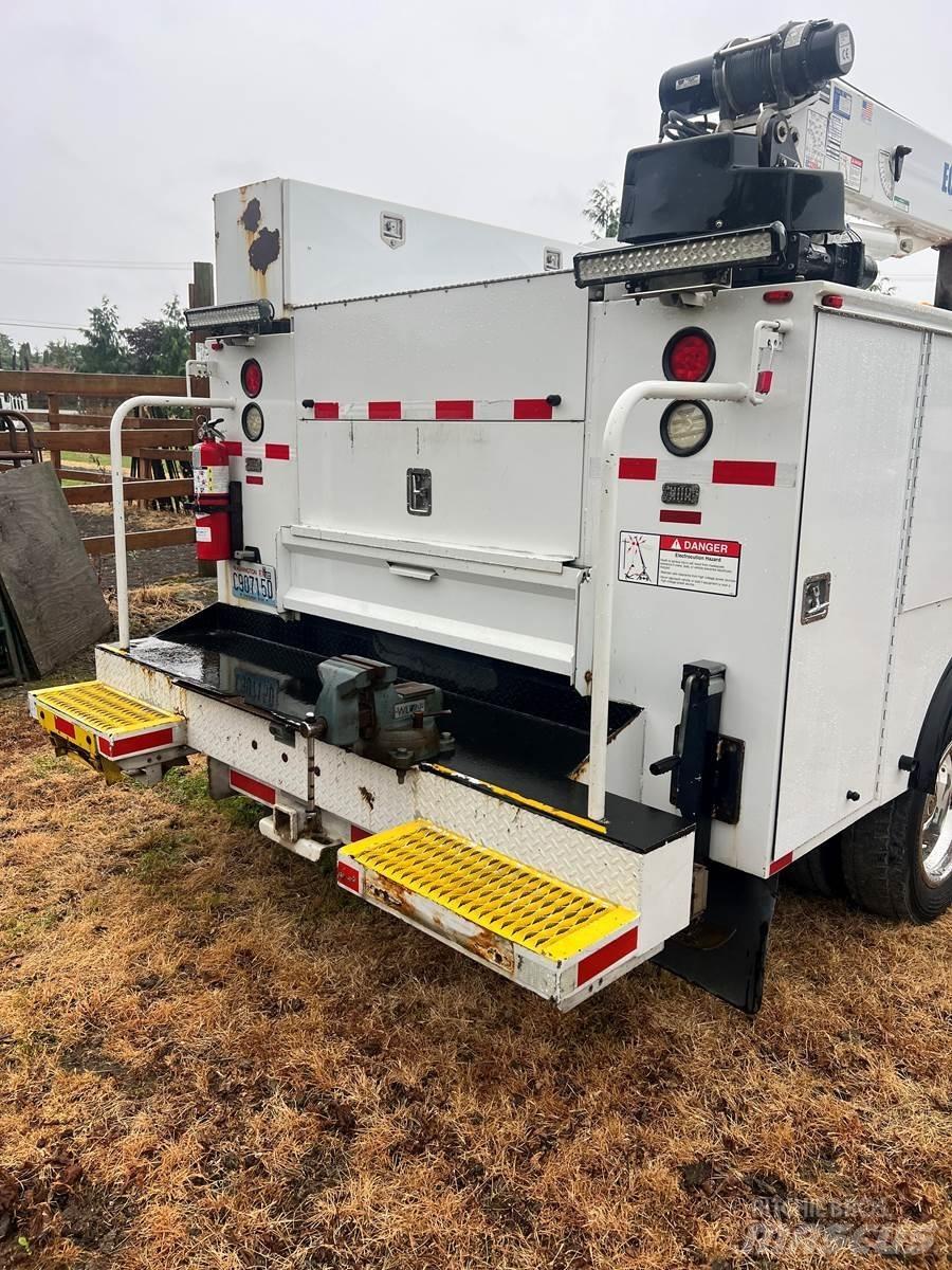 Ford F - 550 Work Trucks / Municipal