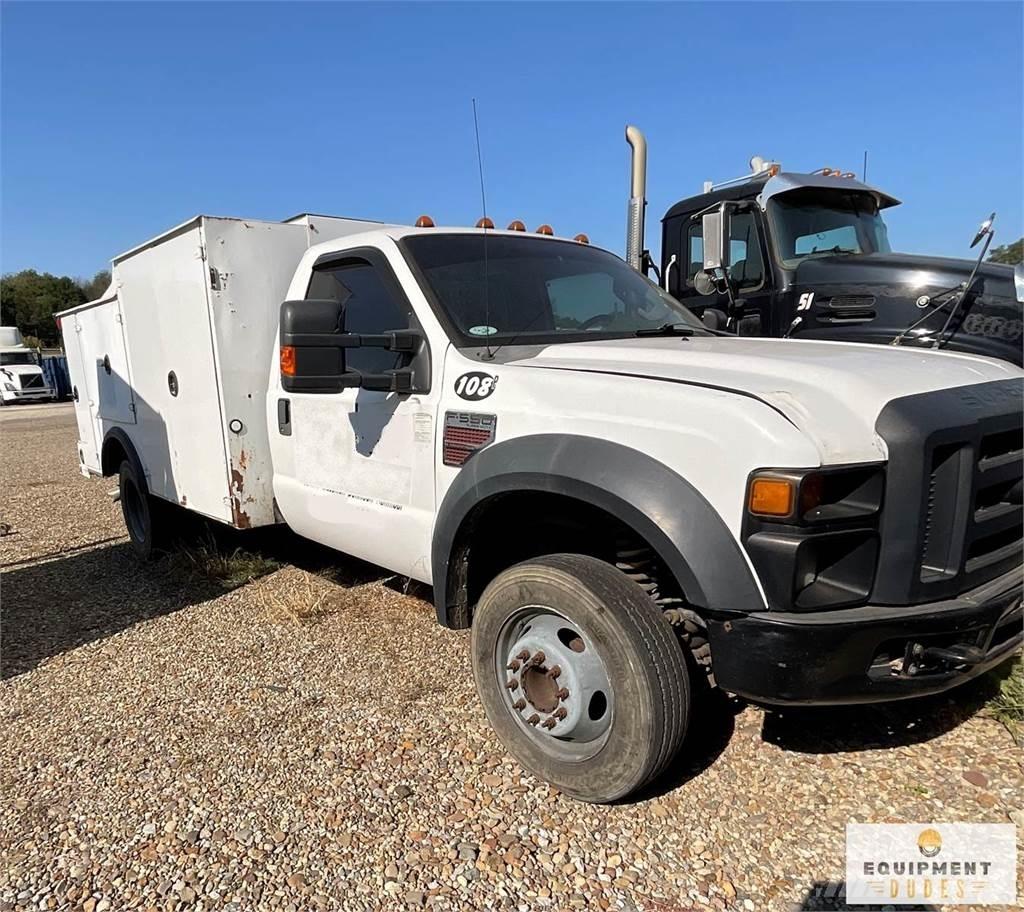 Ford F-550 Work Trucks / Municipal