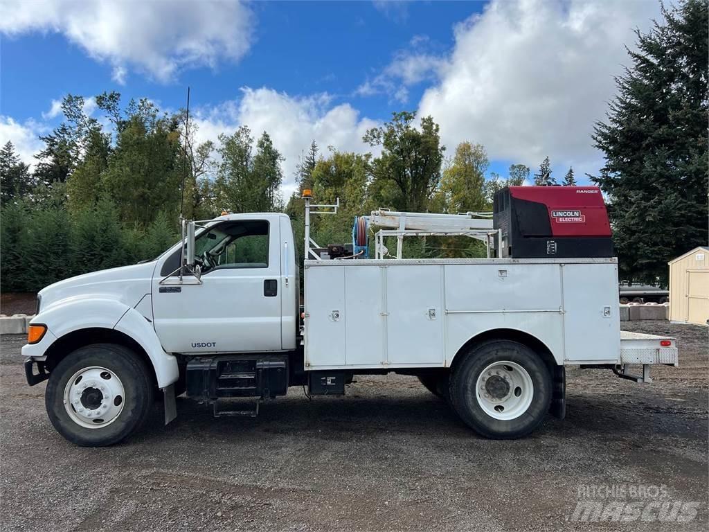 Ford F-650 Work Trucks / Municipal