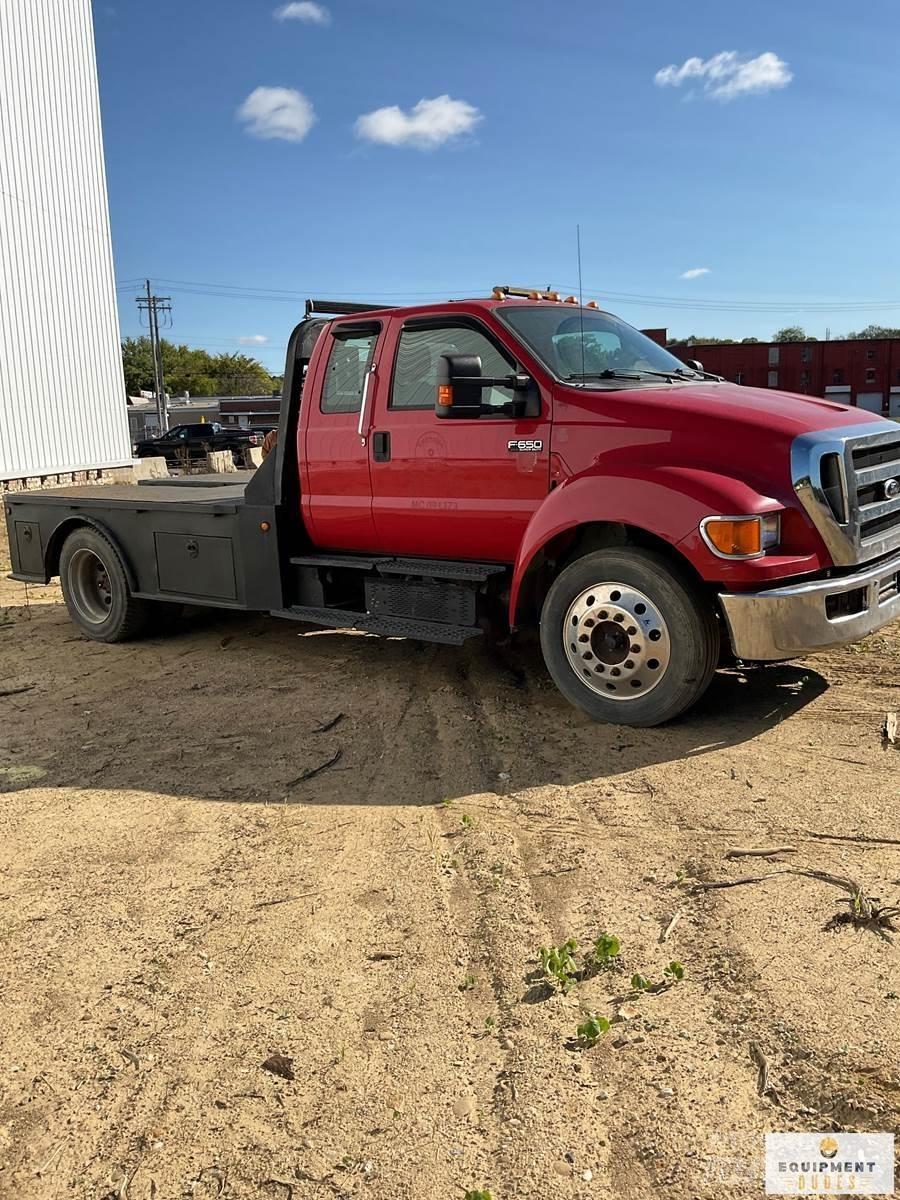 Ford F-650 Work Trucks / Municipal