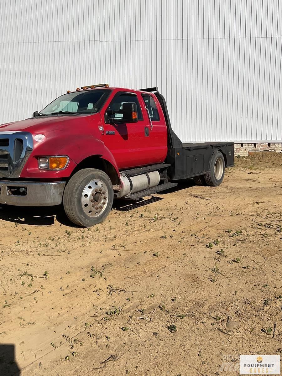 Ford F-650 Work Trucks / Municipal