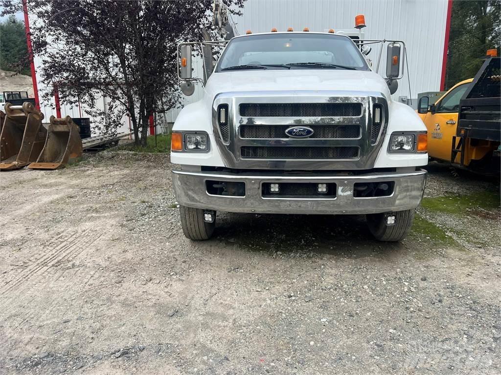 Ford F-750 Work Trucks / Municipal